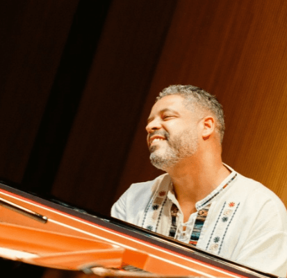 Zaccai Curtis - Cultura Artística - Série Iguatemi